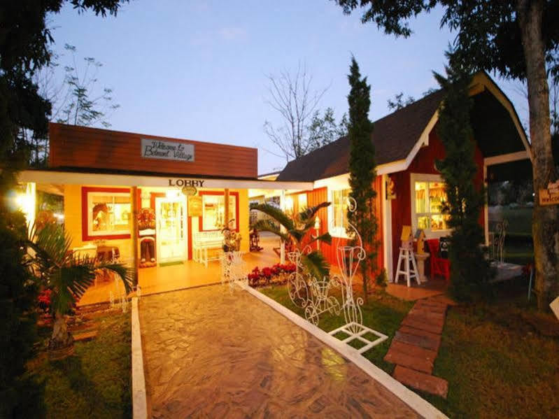 Belmont Village Pakchong Exterior photo